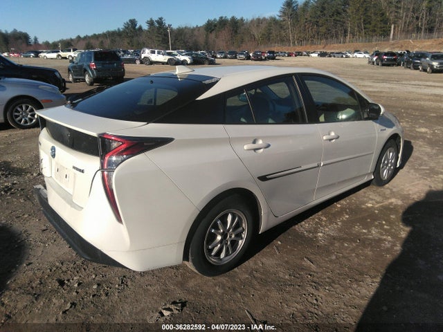 Toyota Prius Two 2016 JTDKBRFU1G3012622 Image 5