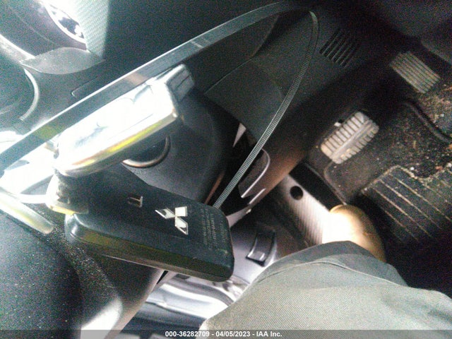 2012 MITSUBISHI OUTLANDER SE VIN: JA4JT3AW0CU015301