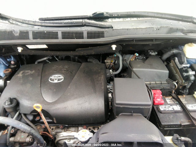 Toyota SIENNA LE 2019 5TDJZ3DC7KS213544 Image 10