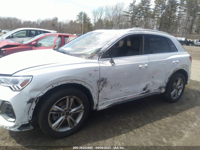WA1EECF3XN1030838 Audi Q3 S Line Premium Plus