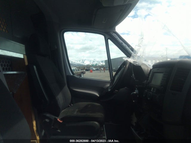 WD3PE7DC4E5834094 Mercedes-Benz SPRINTER CARGO VANS