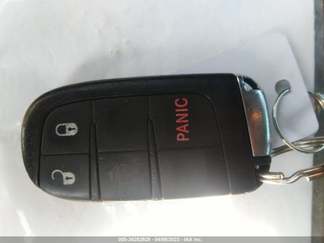 3C4PDCBG3GT100556 Dodge Journey Sxt