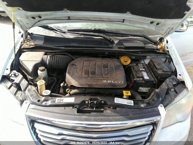 2C4RC1CG7ER329868 Chrysler Town & Country Touring-l