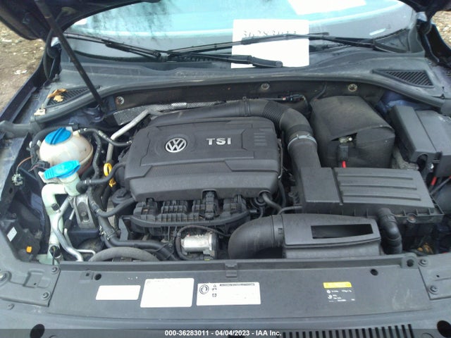 1VWAT7A30FC049071 Volkswagen Passat 1.8t Wolfsburg Ed