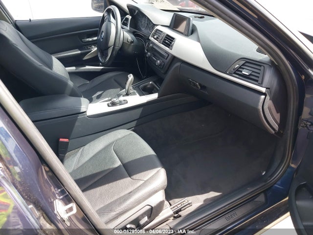 BMW 3 Series 320i 2014 WBA3B1C5XEK133510 Image 5