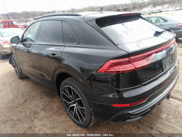 WA1EVAF1XMD016194 Audi Q8 Premium Plus
