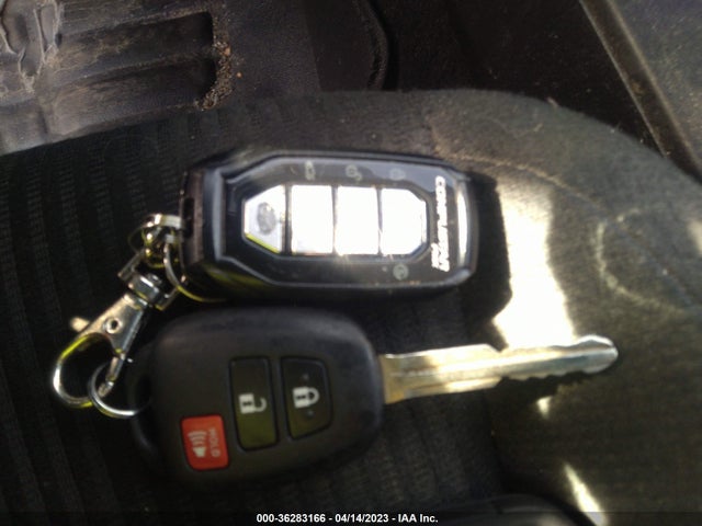 Toyota Rav4 Xle 2015 2T3RFREV0FW295278 Image 11