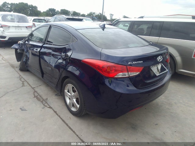 2013 HYUNDAI ELANTRA GLS VIN: 5NPDH4AE6DH442821