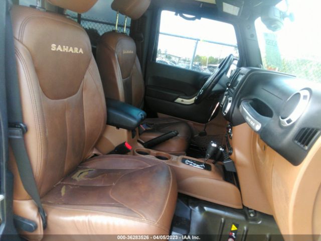 1C4BJWEG5EL272709 Jeep Wrangler Unlimited Sahara