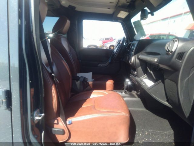 1C4HJWDG6HL500023 Jeep Wrangler Unlimited Sport