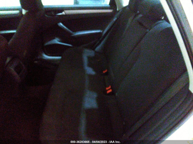 1VWAS7A32FC081104 Volkswagen Passat 1.8t S
