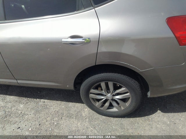 2010 NISSAN ROGUE S KROM EDITION VIN: JN8AS5MT2AW011195