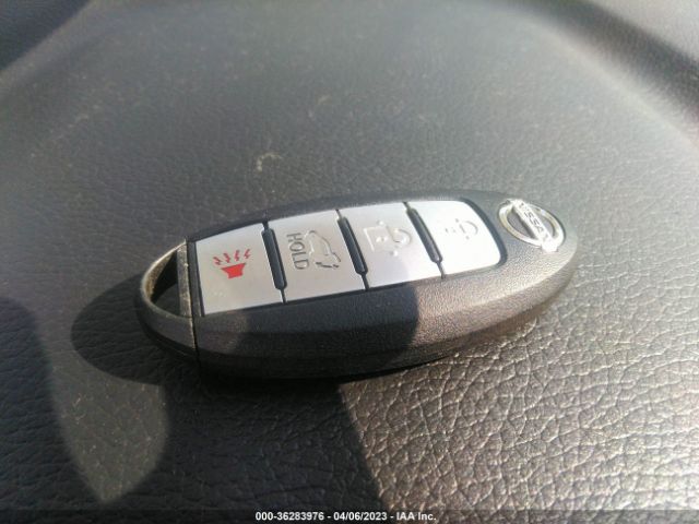 5N1AT2MVXFC870998 Nissan Rogue Sl