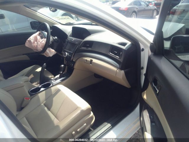 19UDE2F70GA013372 Acura Ilx W