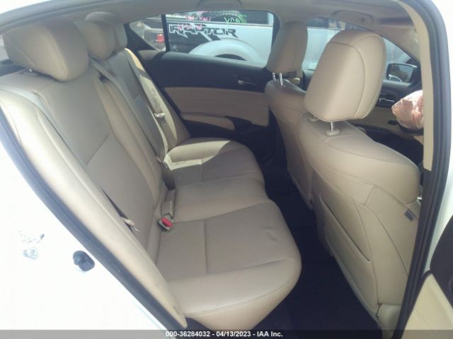 19UDE2F70GA013372 Acura Ilx W