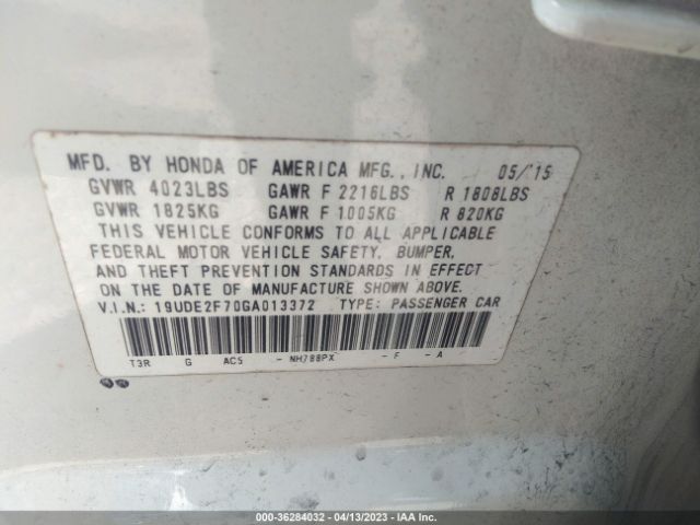 19UDE2F70GA013372 Acura Ilx W
