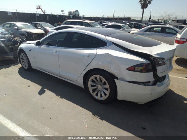 Tesla Model S 70 Kwh 2016 5YJSA1E14GF174369 Image 4