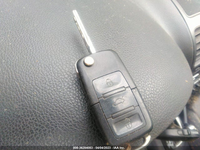 2007 VOLKSWAGEN JETTA SEDAN GLI VIN: 3VWWJ71K77M094513