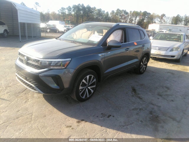 Volkswagen TAOS SE 2023 3VVYX7B28PM317300 Image 2
