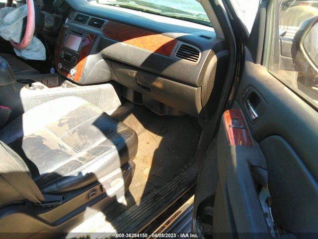 Chevrolet Suburban Lt 2014 1GNSCJE08ER127703 Image 7