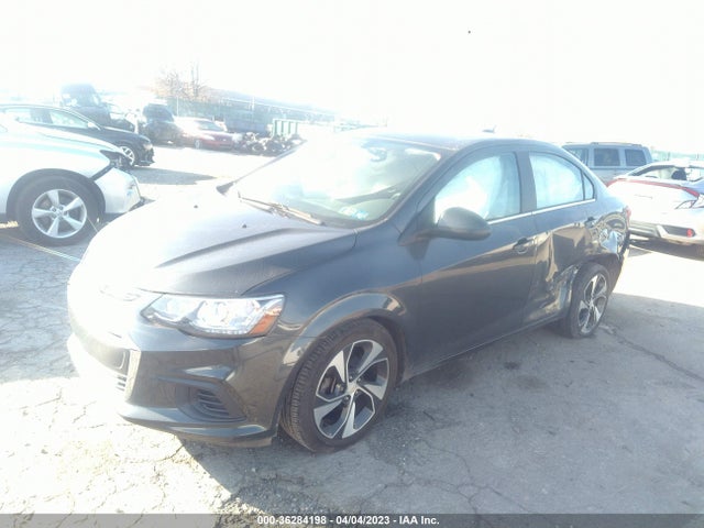 Chevrolet Sonic Premier 2017 1G1JF5SB8H4127235 Image 2
