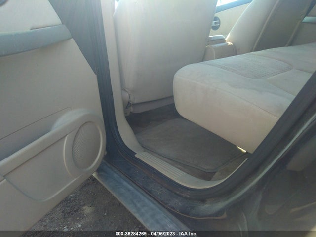 2005 CHEVROLET EQUINOX LS VIN: 2CNDL13F756114098