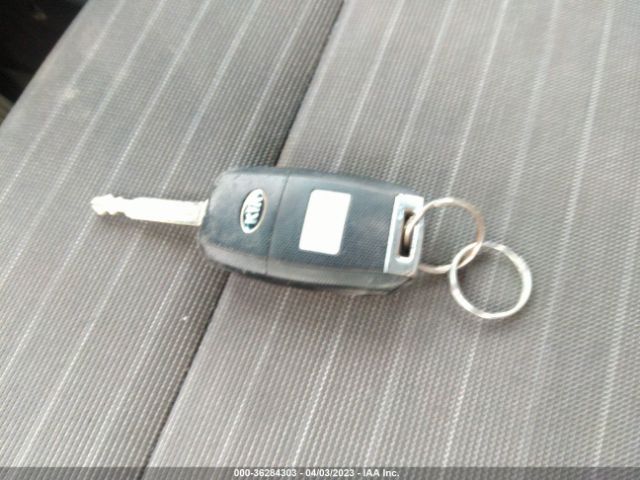 KNAFX4A84E5114446 KIA FORTE EX