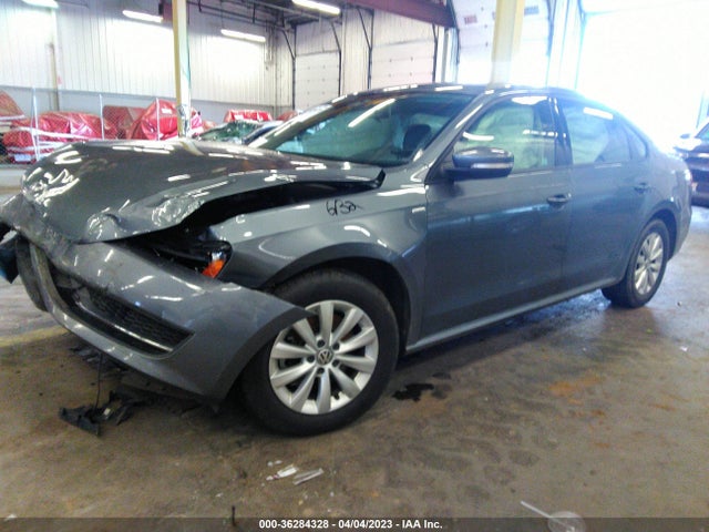 1VWAT7A3XEC115530 Volkswagen Passat Wolfsburg Ed