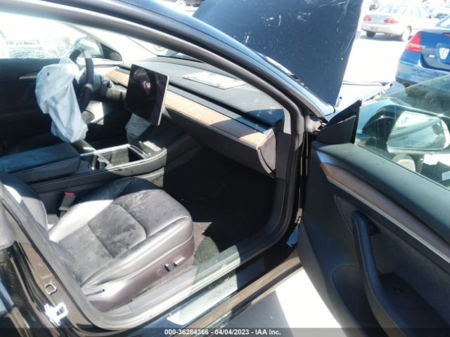 5YJ3E1EA9NF240937 Tesla MODEL 3
