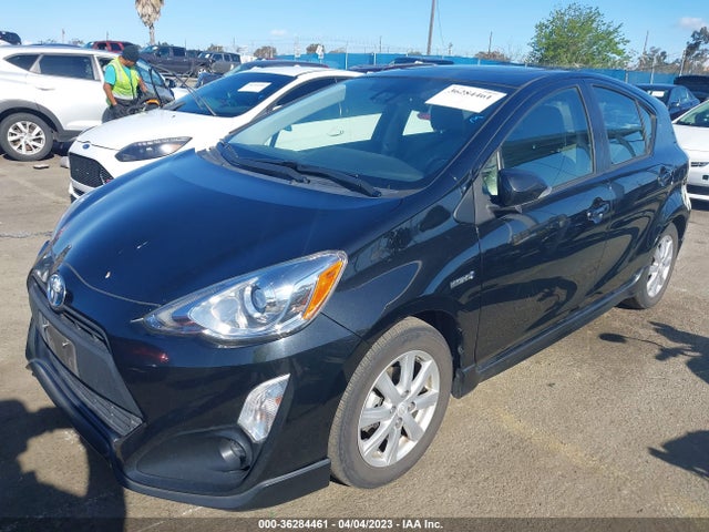 Toyota Prius C One/two/three/four 2017 JTDKDTB33H1596409 Image 2