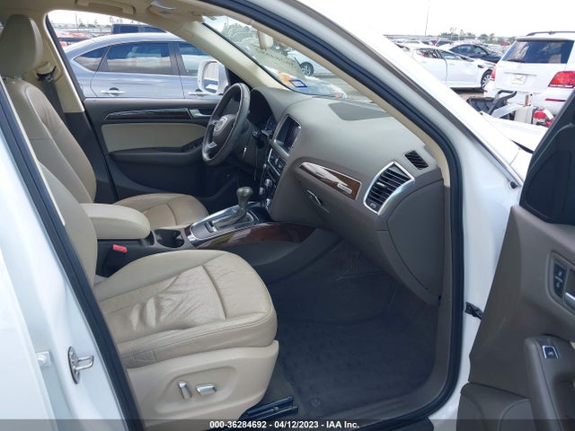 WA1CFAFP7FA084417 Audi Q5 PREMIUM