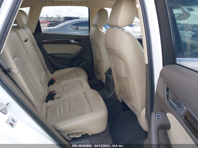 WA1CFAFP7FA084417 Audi Q5 PREMIUM