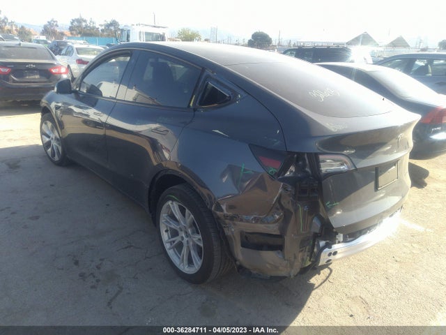 5YJYGDEE7MF243872 Tesla Model Y Long Range
