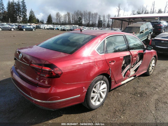 1VWBA7A36JC044606 Volkswagen Passat 2.0t Se