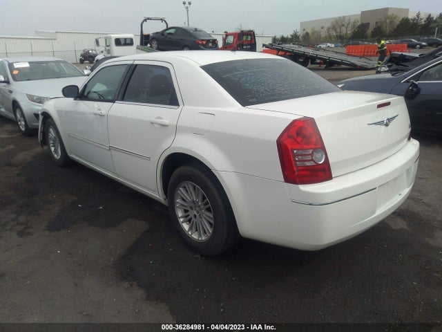 2008 CHRYSLER 300 TOURING VIN: 2C3KA53G28H258219