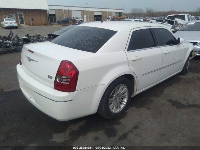 2008 CHRYSLER 300 TOURING VIN: 2C3KA53G28H258219