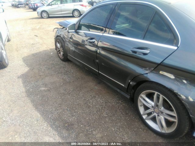 WDDGF8ABXEA908829 Mercedes-Benz C-class C 300