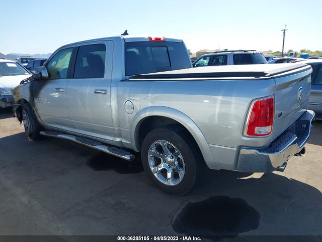RAM 1500 Laramie 2017 1C6RR7NM9HS876039 Image 3