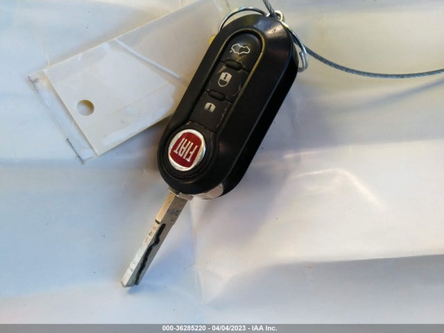3C3CFFJH4ET190385 Fiat 500c Gq Edition