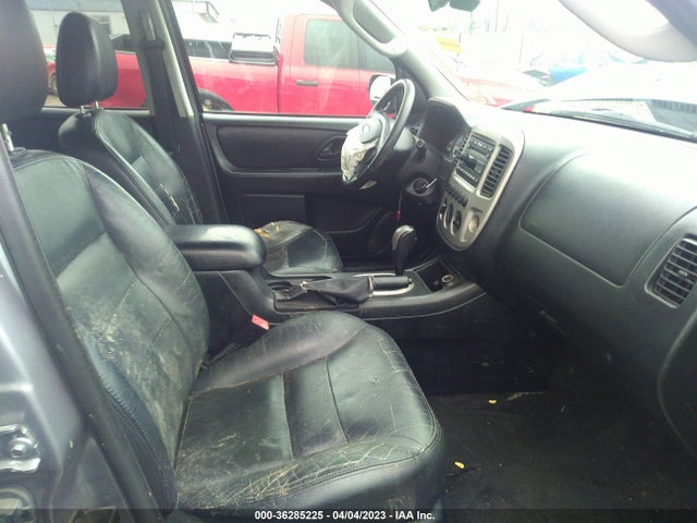 2007 FORD ESCAPE LIMITED VIN: 1FMYU04157KA14738