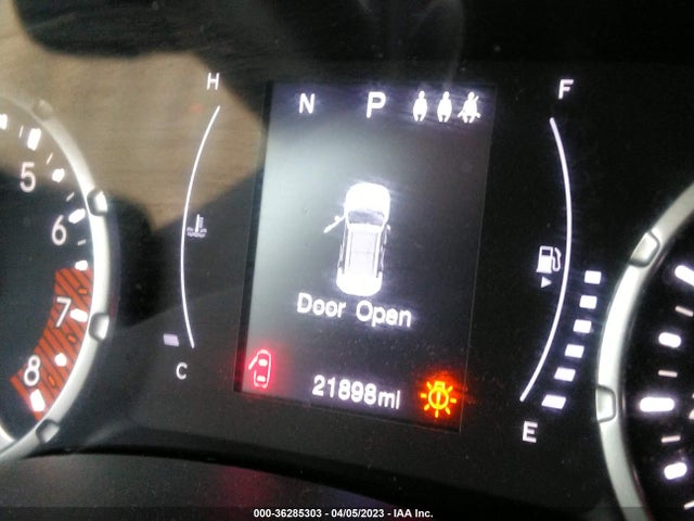 Jeep Renegade Latitude 2019 ZACNJABB1KPJ76833 Image 8