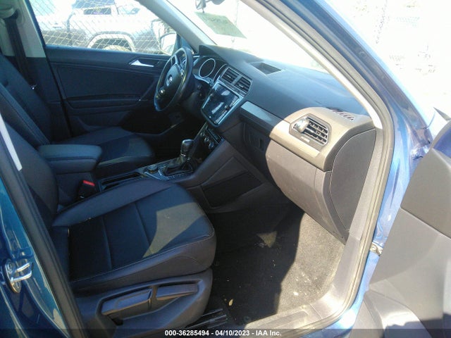 3VV2B7AX5JM197996 Volkswagen Tiguan Sel/se