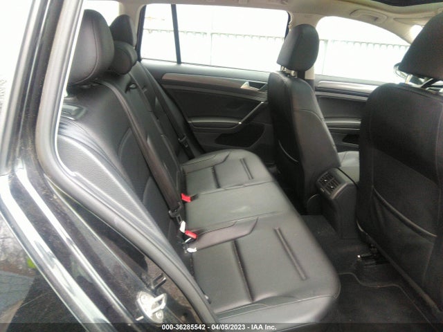2018 Volkswagen Golf, VIN: 3VWD17AUXJM753765