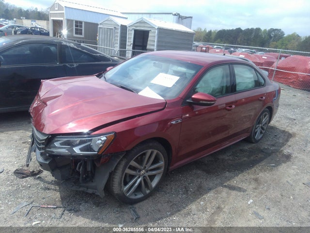1VWAA7A30JC034536 Volkswagen Passat 2.0t S/r-line