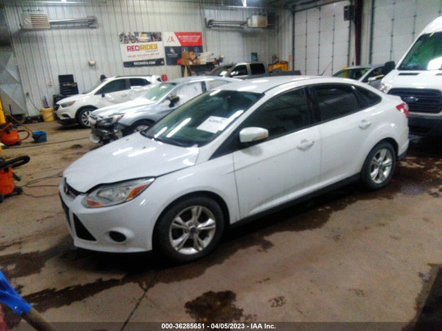1FADP3F2XEL230681 Ford FOCUS SE