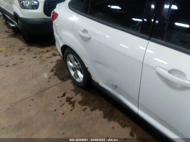 1FADP3F2XEL230681 Ford FOCUS SE