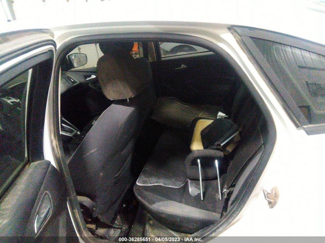 1FADP3F2XEL230681 Ford FOCUS SE