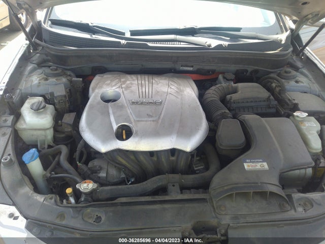 2011 HYUNDAI SONATA HYBRID VIN: KMHEC4A46BA008084