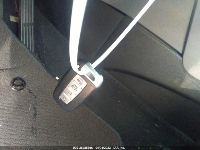 2011 HYUNDAI SONATA HYBRID VIN: KMHEC4A46BA008084