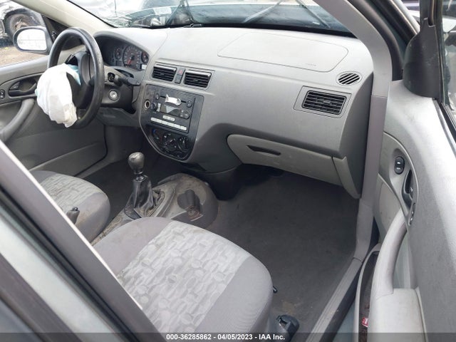 2005 FORD FOCUS S/SE/SES VIN: 1FAFP34N05W310205